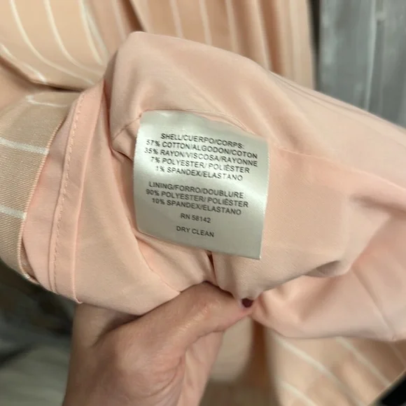 EUC Gal Meets Glam Samantha pink dress, size 4, pockets, bow back, pleated - Picture 6 of 8